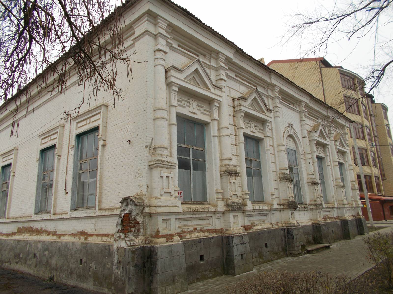 Купеческий дом по ул.Ленина Приморско-Ахтарска